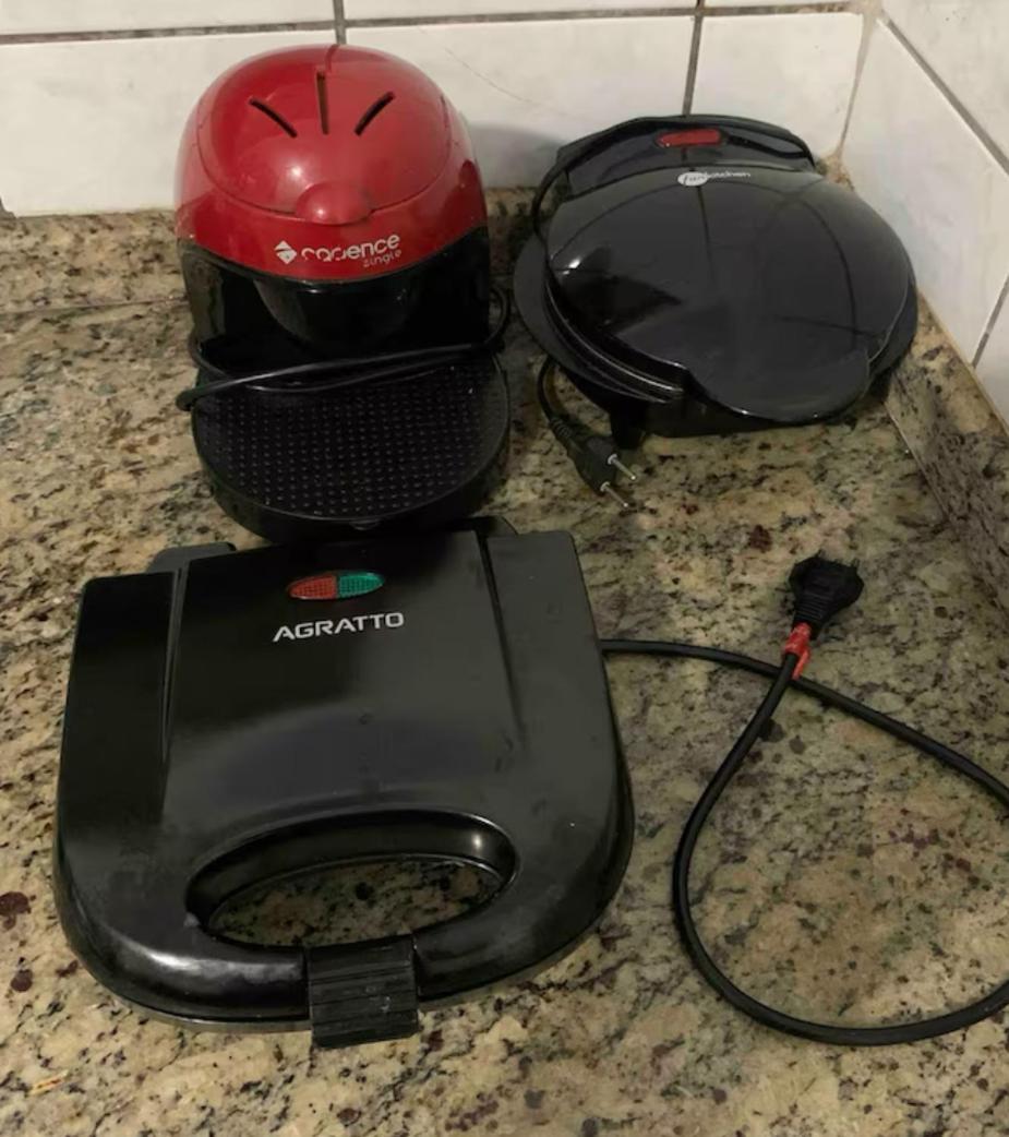 Casa Quintal Bueno! 5 Quartos Com Ar Split E Internet Ultra! Perto Do Melhor De Goiania! Marista Parques Areiao E Vaca Brava Hospital Premium Mater Dei Blue Fit Perdomo Goiania Shopping! Exterior foto